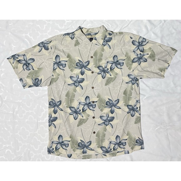 Tommy Bahama Hawaiian Short Sleeve Button 100% Silk Men's Medium‎ - Picture 1 of 4